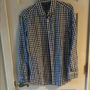 Banana Republic Blue and White Casual Button Down Shirt